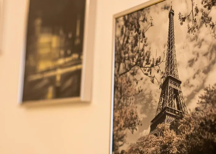 Charming Eiffel Tower Beaugrenelle Lägenhet *